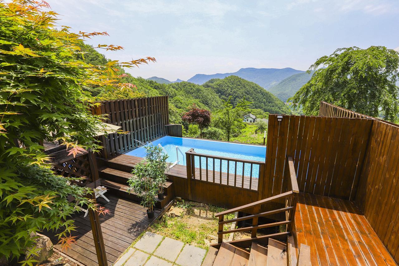 Penatess Pool Villa Chungju Exterior photo